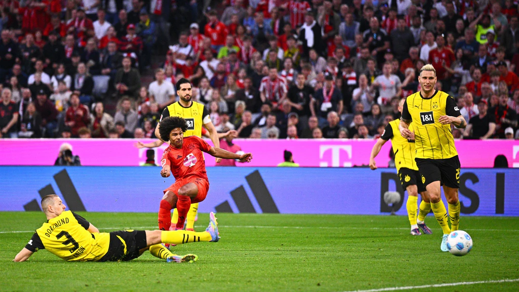 Serge Gnabry brachte viel Schwung in die Bayern-Offensive. — © Tom Weller/dpa