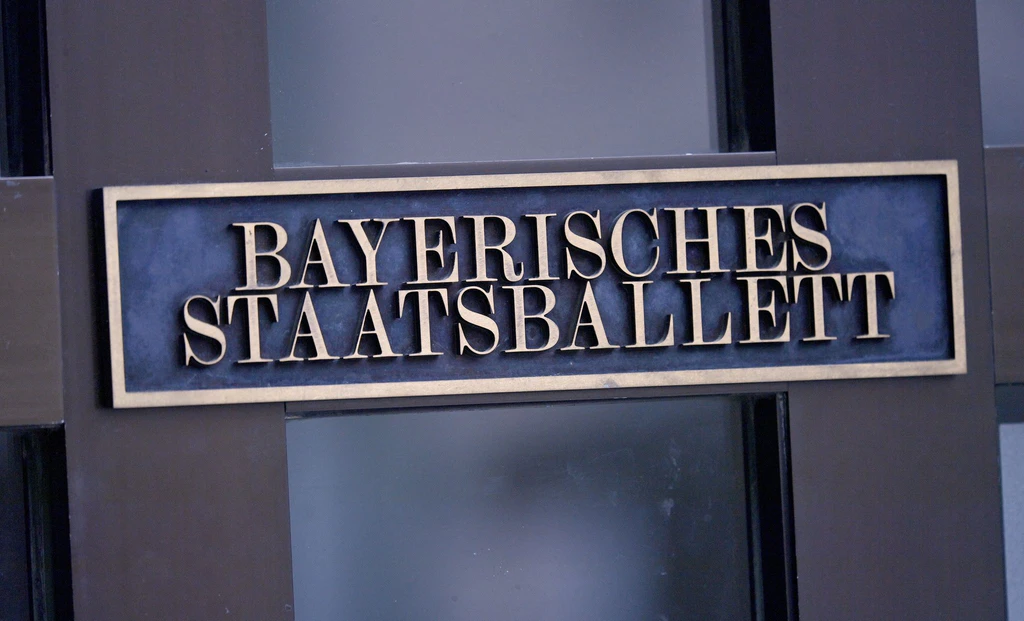 Das Bayerische Staatsballett präsentiert sich bei der Ballettfestwoche 2025. (Symbolbild) — © Peter Kneffel/dpa