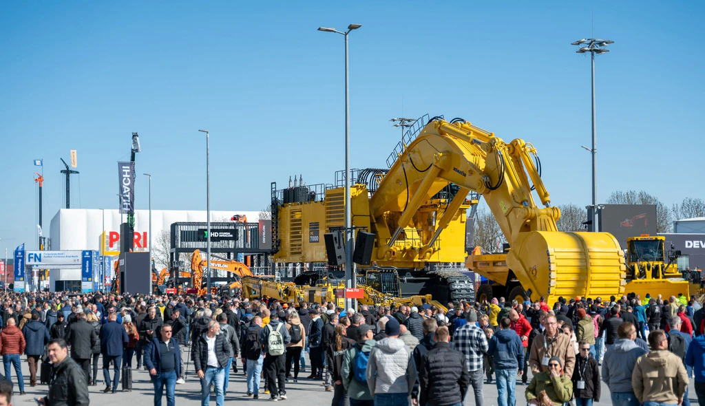 Die Bauma zog mehr als eine halbe Million Besucher an. — © Leonie Asendorpf/dpa