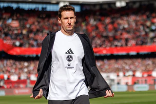 Miroslav Klose könnte mit dem Club auch noch aufsteigen. — © Daniel Karmann/dpa
