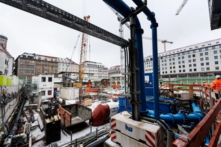 Der Bau der zweiten S-Bahn-Stammstrecke in München wird immer teurer (Archivbild).  — © Matthias Balk/dpa