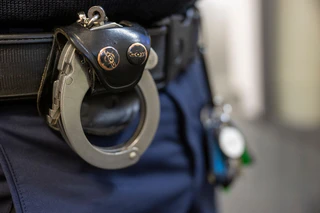 Der 33-Jährige muss sich laut Polizei wegen Trunkenheit im Straßenverkehr verantworten. (Symbolbild) — © Peter Kneffel/dpa