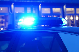 Nach der Flucht der Täter ermittelt die Polizei und bittet Zeuginnen und Zeugen um Hinweise. (Symbolbild) — © Marcus Brandt/dpa