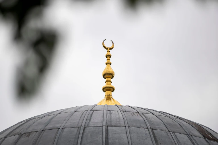 Die Behörden in Bayern registrieren immer mehr islamfeindliche Straftaten. (Symbolbild) — © Christophe Gateau/dpa