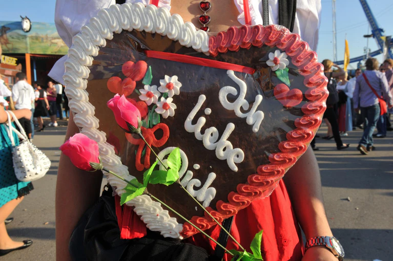 Wiesn, Herz, Lebkuchen, LIebe — © Bild: Felix Hörhager