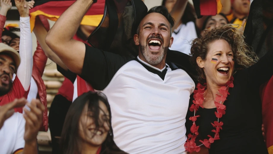 Fußball EM Public Viewing — © jacoblund / iStock