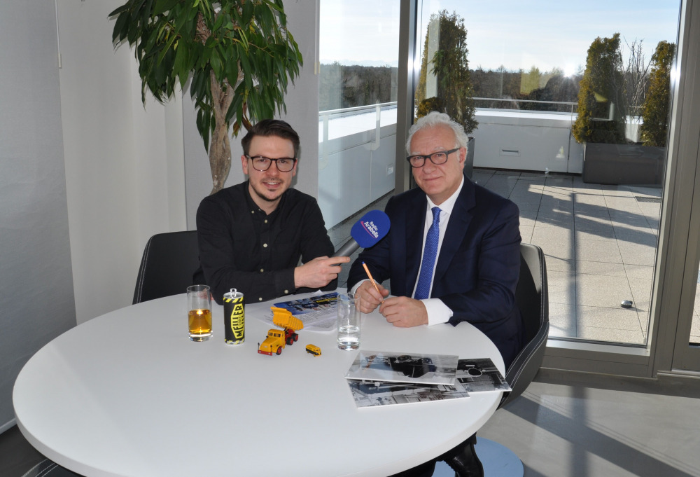 Meiller Interview, © Bild: Radio Arabella – Franz Xaver Meiller, Gesellschafter und Marketingleiter von Meiller im Gespräch mit Arabella-Reporter Max Eckart